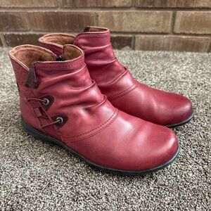 Rockport Cobb Hill Penfield Ruch Red Leather Ankle Boots, Size 8.5